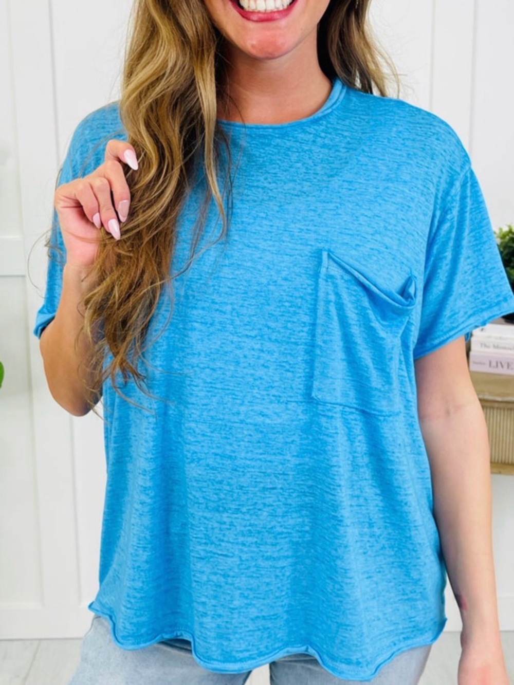 Zenana Outfitters Blue Pocket Short Sleeve Tee